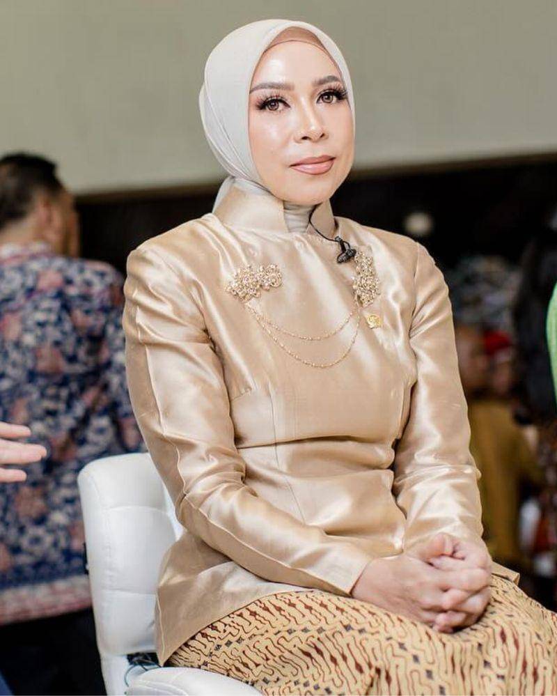 Instagram.com/melly_goeslaw